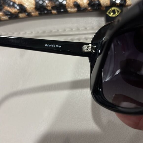 Fetch “Gabriella Onyx” Polarized Sunglasses main image 6